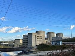 米デューク・エナジー、原発建設でＩＴ大手と提携模索　リスク分担狙う