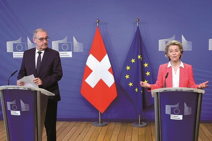 スイスとEUの長年の交渉は決裂　FRANCOIS WALSCHAERTSーPOOLーREUTERS