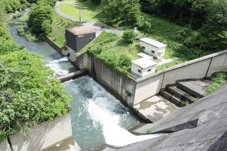 「信州Greenでんき」を発電する長野県企業局 横川蛇石発電所