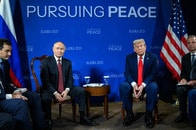米ロ首脳会談の失敗は必然だった...トランプはどこで間違えたのか