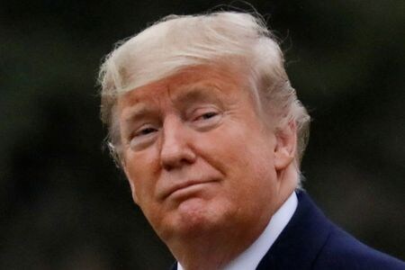 　１月３１日、トランプ米大統領（写真）のウクライナ疑惑を巡る上院の弾劾裁判は、ボルトン前大統領補佐官らの証人招致を否決した。２月５日の評決で、トランプ氏は「無罪」になる公算。（２０２０年　ロイター/Leah Millis）