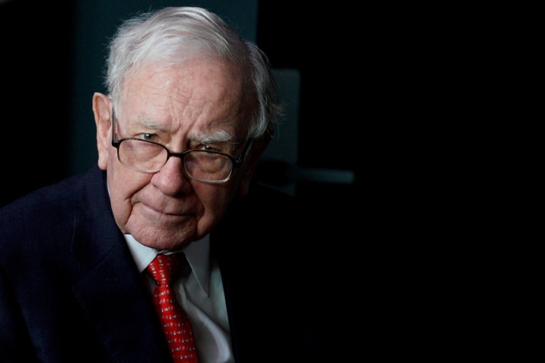 投資の神様ウォーレン・バフェットが推奨するのは株式による集中投資だが、分散投資が向いている人もいる　Rick Wilking-REUTERS