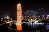 中国軍、華やかな「建軍節」にロケット軍のトップ2人を交代...秦剛前外相との関係も？