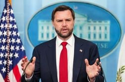 米イラン停戦開始、石油1250万バレルがホルムズ海峡通過＝バンス氏