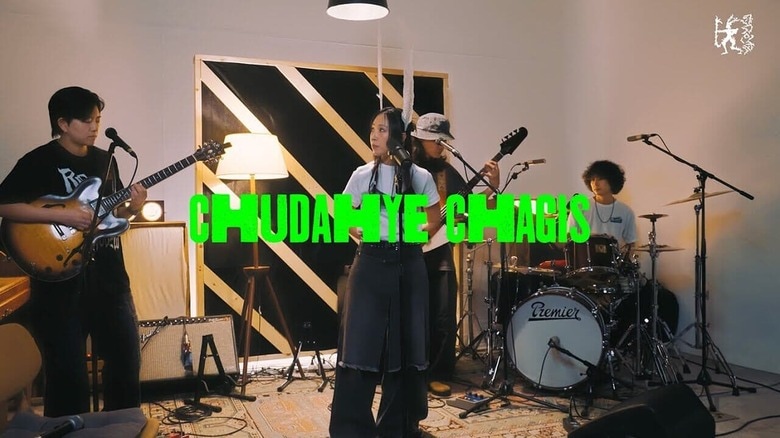 『韓国大衆音楽賞（KMA）』で「今年のアルバム」を受賞したチュダヘチャジス　 CHUDAHYE CHAGIS / YouTube