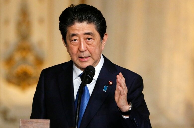 　４月１８日、トランプ米大統領と安倍晋三首相は、長く同盟関係にある日米間の通商協議を加速させることで合意したと明らかにした。（２０１８年　ロイター/Kevin Lamarque）