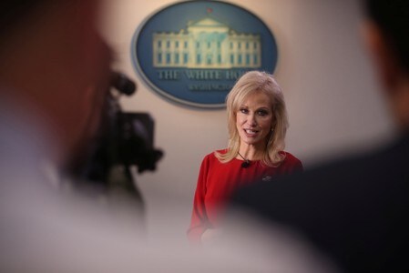 コンウェイ米大統領顧問は２日、年内の米中通商合意は依然として可能とした上で、「第一段階」の協定文書が策定段階にあると明らかにした。１１月撮影（２０１９年　ロイター/JONATHAN ERNST）