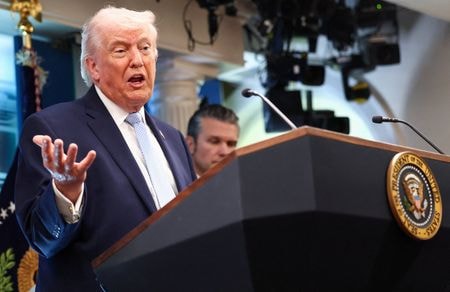トランプ米大統領、4月6日撮影　REUTERS/Kevin Lamarque/File Photo