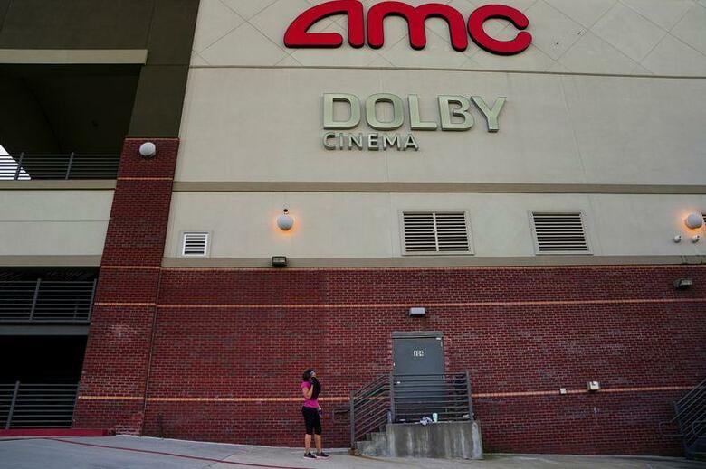 米映画館チェーン大手ＡＭＣエンターテインメント・ホールディングスは米国内の450の映画館の営業を7月15日に再開すると発表した。写真は4月27日、米ジョージア州で(2020年　ロイター／Elijah Nouvelage）