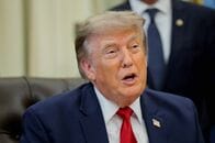 米、イランのホルムズ海峡関連能力を攻撃＝トランプ氏