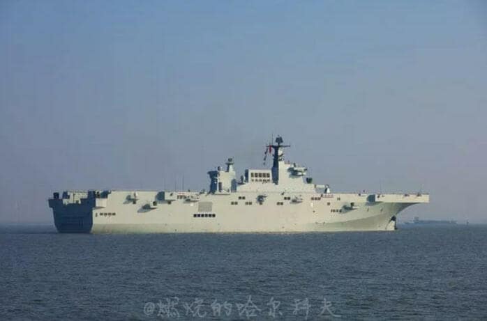 世界記録並み」の急ピッチで強襲揚陸艦の建造を進める中国 | ニューズ