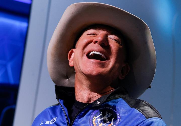 新たな火種まいたジェフ・ベゾス氏　REUTERS/Joe Skipper