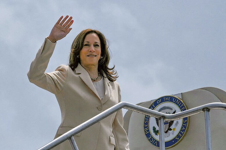 大統領になる資格がないというレッテルを覆せるか（7月24日）　BRENDAN SMIALOWSKIｰPOOLｰREUTERS