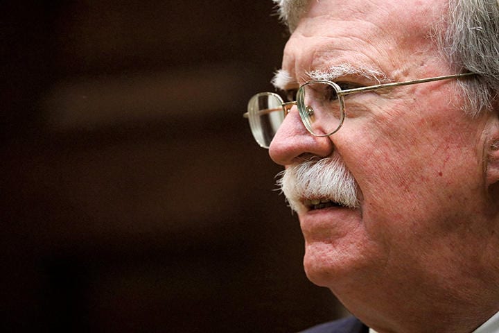 ボルトンの回顧録は11月の大統領選にインパクトを与えるのか　JONATHAN ERNST-REUTERS