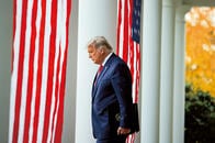 選挙無効からレイプ名誉棄損まで、トランプに保守派がノーを突き付ける