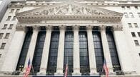 米国株式市場＝急落、ナスダック4％安　ハイテク株売り込まれる