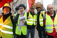 「子供に何も買ってやれない」社会の底辺で生きる人々の叫び──反マクロン・デモ、怒りの真相