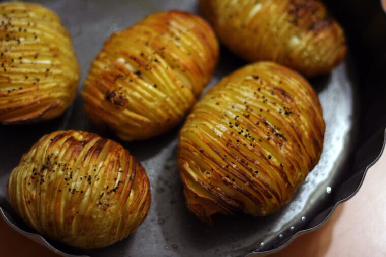 Hasselback_Potatoes.jpg