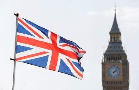 英政府は４日、ロシアへのサービス輸出を全て禁止し、６３の個人や団体に制裁を科すと発表した。３月撮影（２０２２年　ロイター/Peter Cziborra）