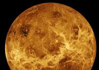 「金星の雲に生命体が存在しうる」との仮説が示される