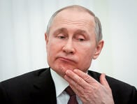 ロシアの軍事的挑発と脆弱な経済──プーチン政権カウントダウン