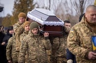 戦術は進化しても戦局が動かない地獄──ロシア・ウクライナ戦争5年目の現実