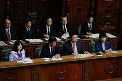 日本版ＤＯＧＥ、基金見直しへ関係閣僚会議　消費減税財源確保が焦点
