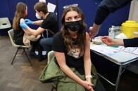 英議員、コロナワクチンは「ホロコースト以来最大の犯罪」...「ワクチン離れ」に強まる懸念