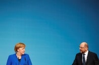 独メルケル首相の与党と第2党、24時間及ぶ協議で連立継続に向け合意