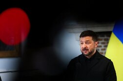 ロシア、ベラルーシを戦争に巻き込む動き　ウクライナ大統領が指摘