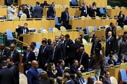 ネタニヤフ氏の国連演説、各国代表が多数退席　「道徳的な臆病者」と非難