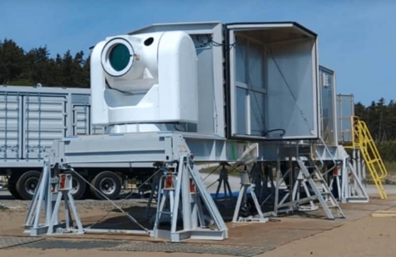 日本の試験中の高出力レーザーシステム　提供：防衛装備庁