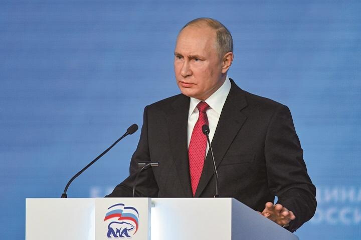 ロシアのプーチン大統領はアフガニスタン情勢についてほぼ沈黙を守っているが　GRIGORY SYSOEVｰSPUTNIKｰKREMLINｰREUTERS