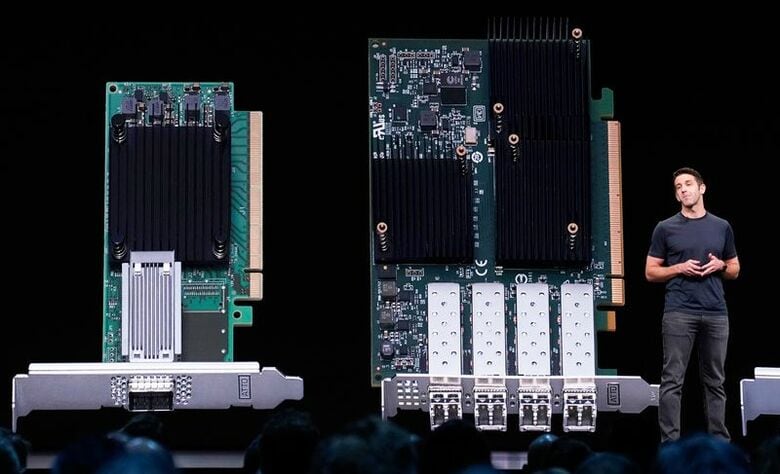 アップルのジョン・ターナス次期最高経営責任者（ＣＥＯ）。２０１９年６月、カリフォルニア州サンノゼで開催されたアップルの年次開発者会議で撮影。REUTERS/Mason Trinca