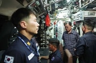 韓国・文大統領、北朝鮮の脅威をテコに念願の原潜建造？