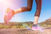 ｢あなたは正しく歩けていない！｣　プロが伝授『歩くだけでやせるウォーキング』