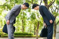 「日本人と挨拶」を文化論的に考える