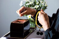 「日本人は自分の死にまで準備万端か」 日本語発shukatsu、seizensoに海外の注目集まる