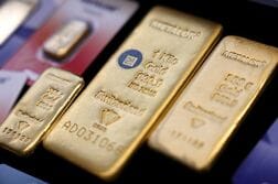 年末の金価格、オプション需要で4900ドル超えも＝ゴールドマン