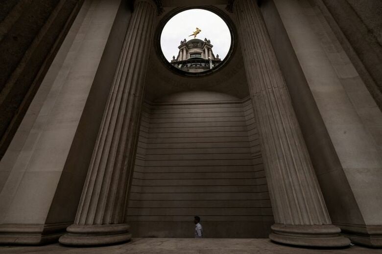 英中銀イングランド銀行。6月8日、ロンドンで撮影。 REUTERS/Chris J. Ratcliffe