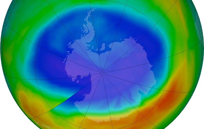 今年のオゾンホールは1988年後では最小となった（C)NASA