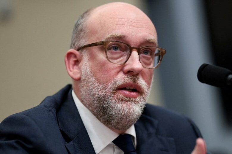 米行政予算管理局（OMB）のボート局長。4月15日、ワシントンで撮影。REUTERS/Evelyn Hockstein