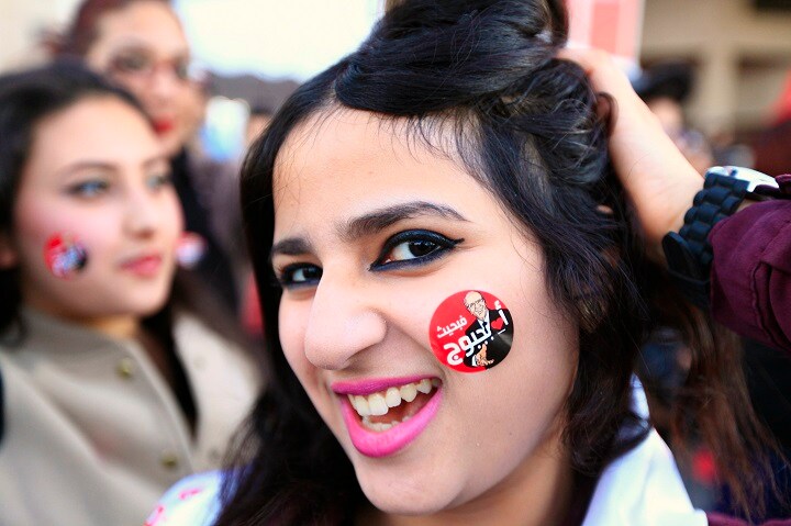 2014年末に行われたチュニジア初の民主的な大統領選挙では世俗派政党「ニダ・チュニス」のベジ・カイドセブシが当選した（カイドセブシの支持者）　Anis Mili- REUTERS