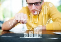 世界トップの教育水準を労働生産性に転換できない日本の課題
