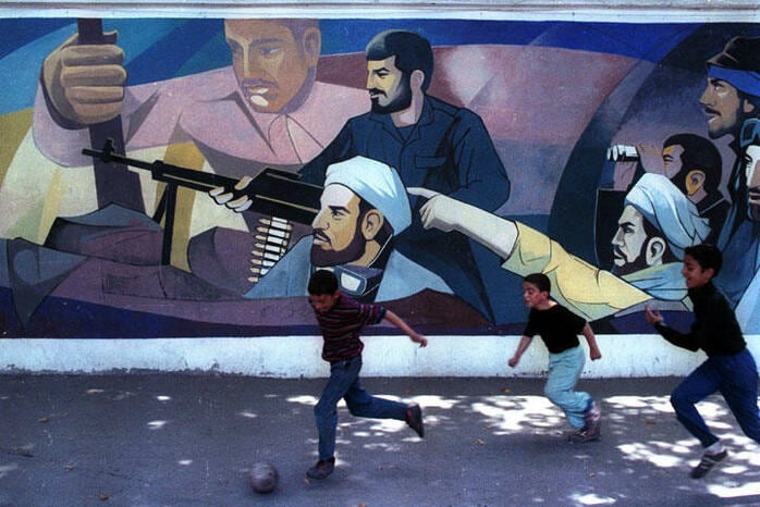 イラン・イラク戦争から40年、湾岸危機から30年：イラン革命以降