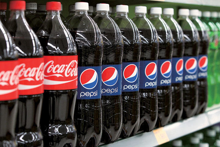 使い捨てプラスチック削減の流れは止まらない　SEONG JOON CHOーBLOOMBERG／GETTY IMAGES