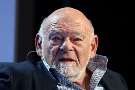 　不動産投資家として知られた米富豪サム・ゼル氏が８１歳で死去した。同氏の個人投資会社が１８日明らかにした。写真は２０１７年５月、ビバリーヒルズで撮影（２０２３年　ロイター／Lucy Nicholson）
